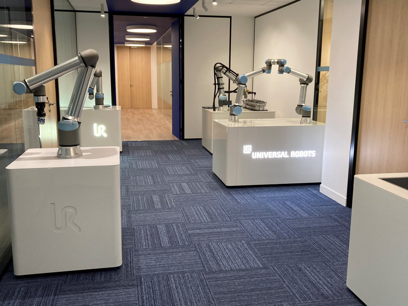 Universal Robots dévoile son nouveau bureau français et son centre de formation dédié à la cobotique
